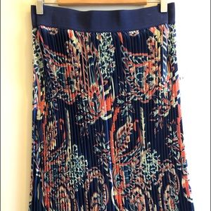LuLaRoe accordion-pleated skirt, size 3X